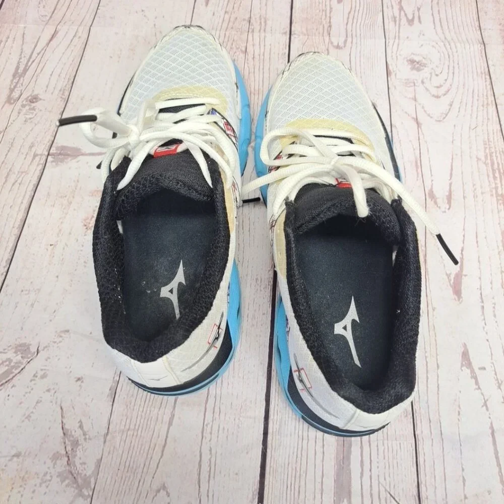 Mizuno Womens Size 8.5 Wave Inspire 10 Running Shoes White‎ Trainers Lace Up